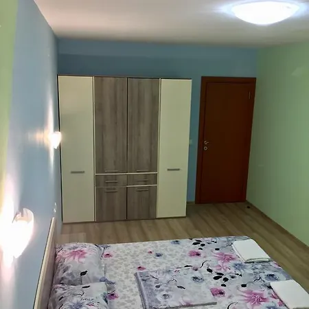 Большой Апартамент *